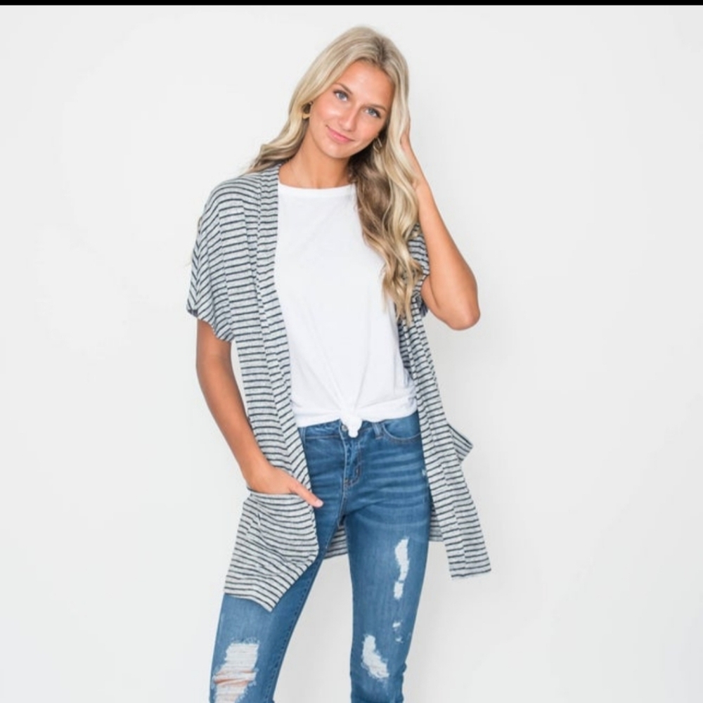 Cielo short sleeve cardigan